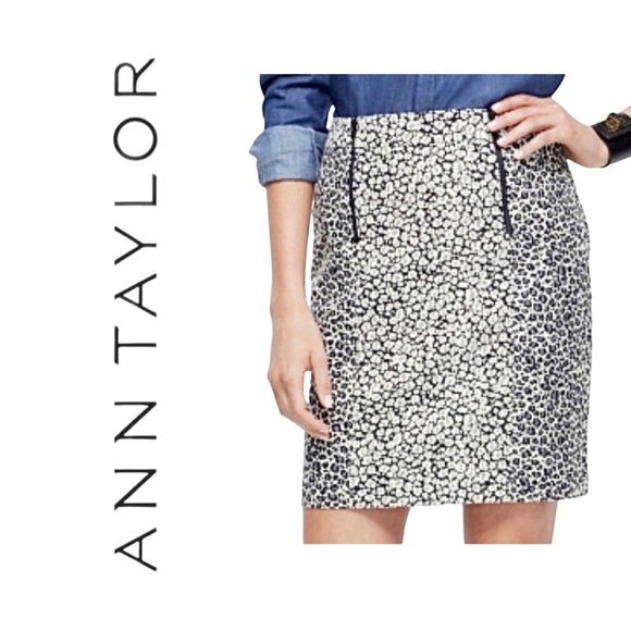 Ann Taylor Animal Print Pencil Skirt Zipper Accent Leopard Black Gray Size 10 - Picture 5 of 15